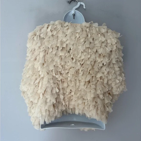 H&M Cream Ruffled Shrug Jacket - Picture 4 of 9